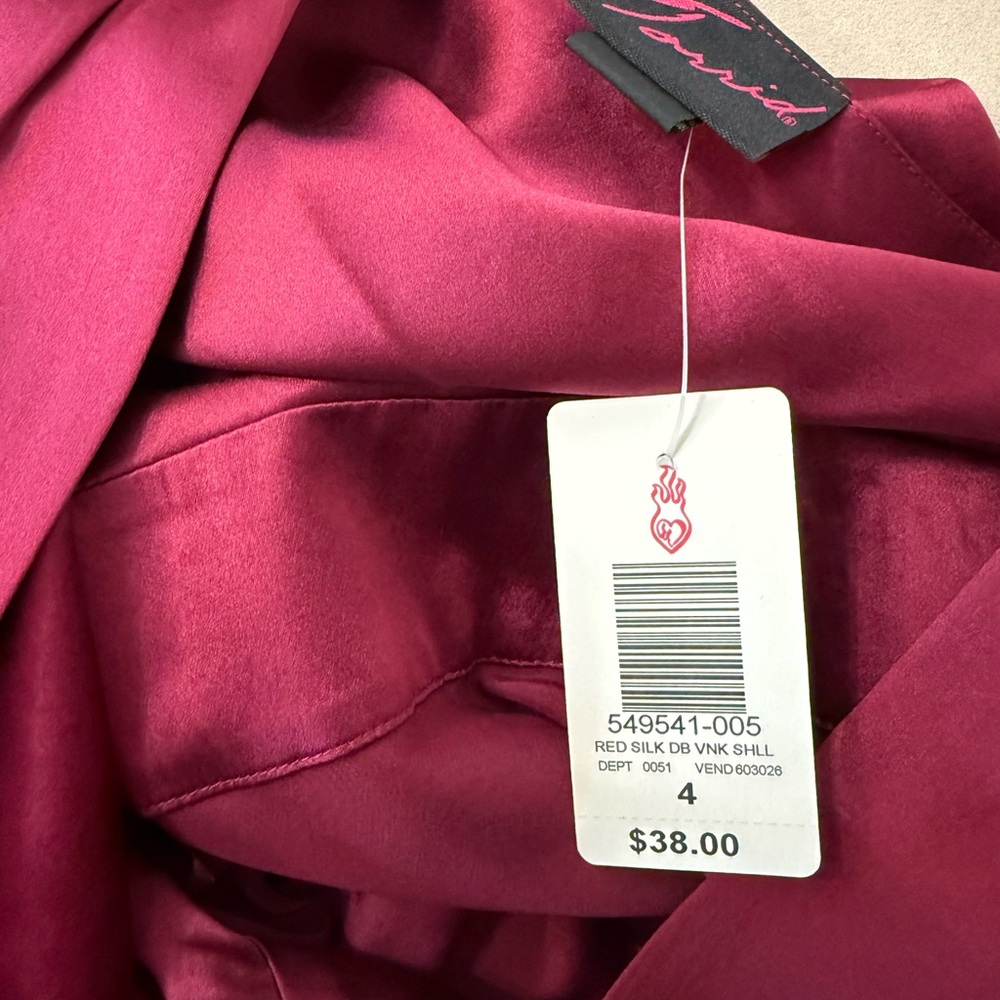 Torrid Plus Size Tank Top - Picture 3 of 6